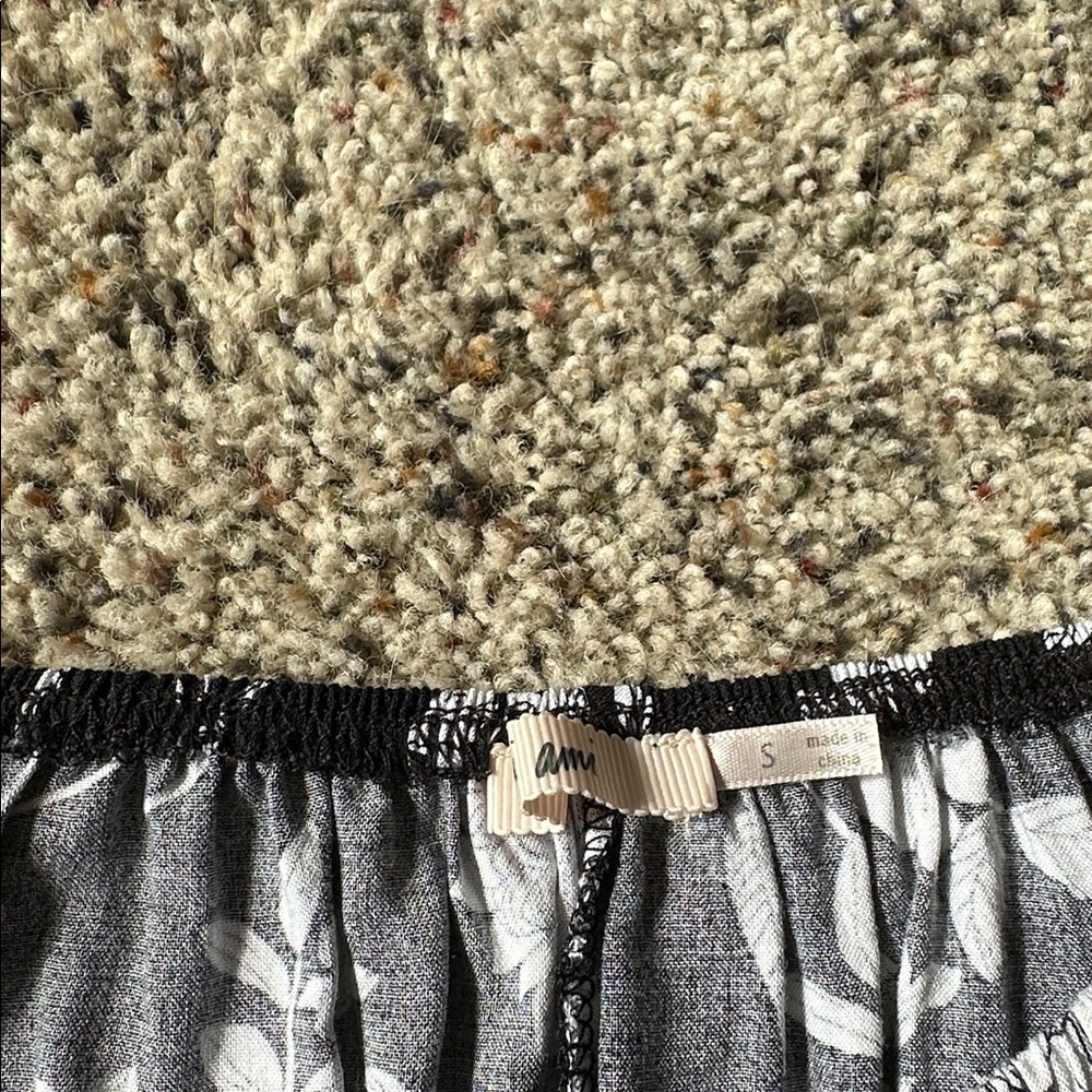 Small Top 🖤 - Picture 4 of 4